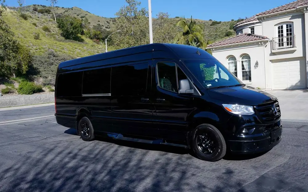 TourVanGo