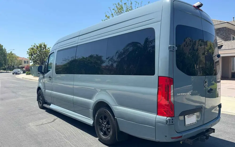TourVanGo
