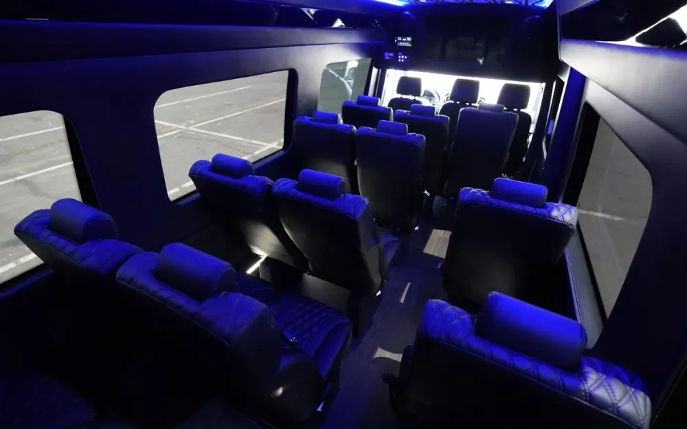 TourVanGo
