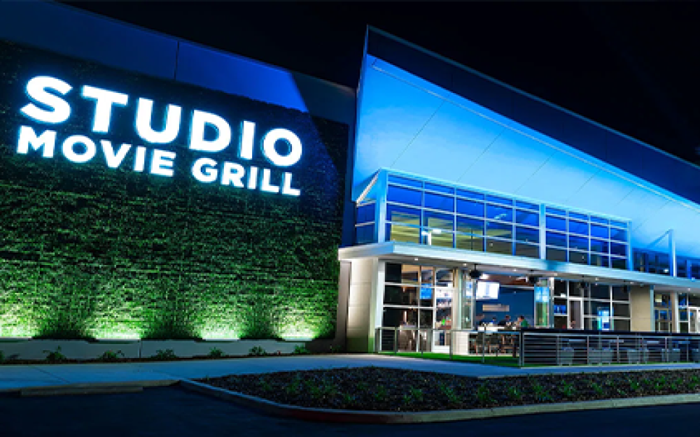 Studio Movie Grill